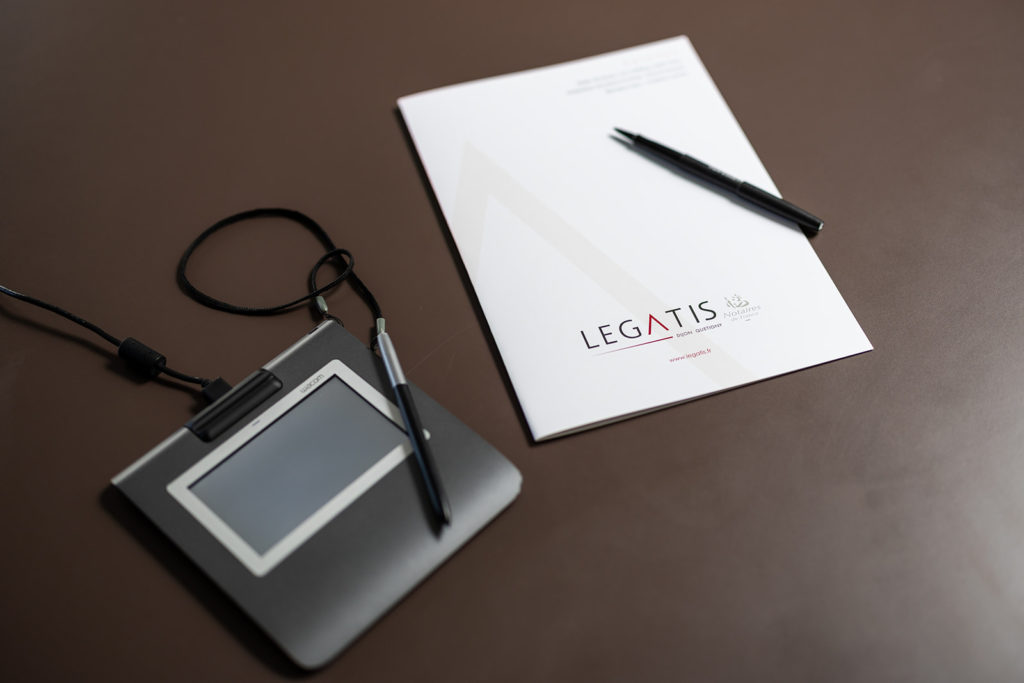Signature - Legatis Office Notarial