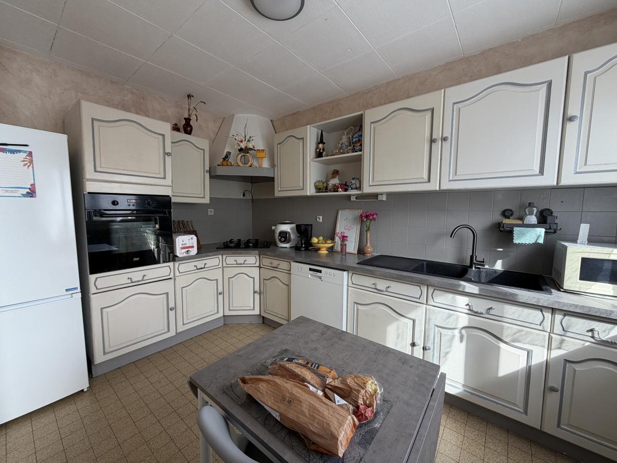 maison - 90 m² - Izeure