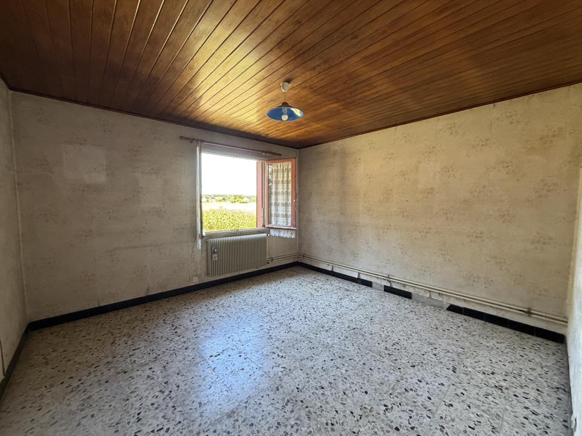 maison - 105 m² - Chambeire
