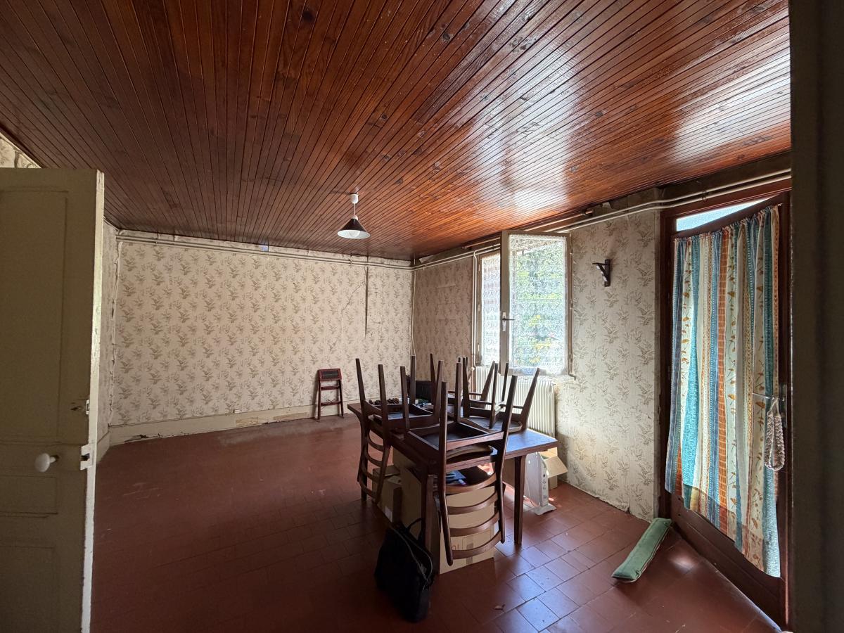 maison - 105 m² - Chambeire