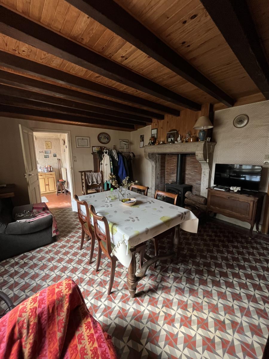maison - 107 m² - Perrigny-sur-l'Ognon