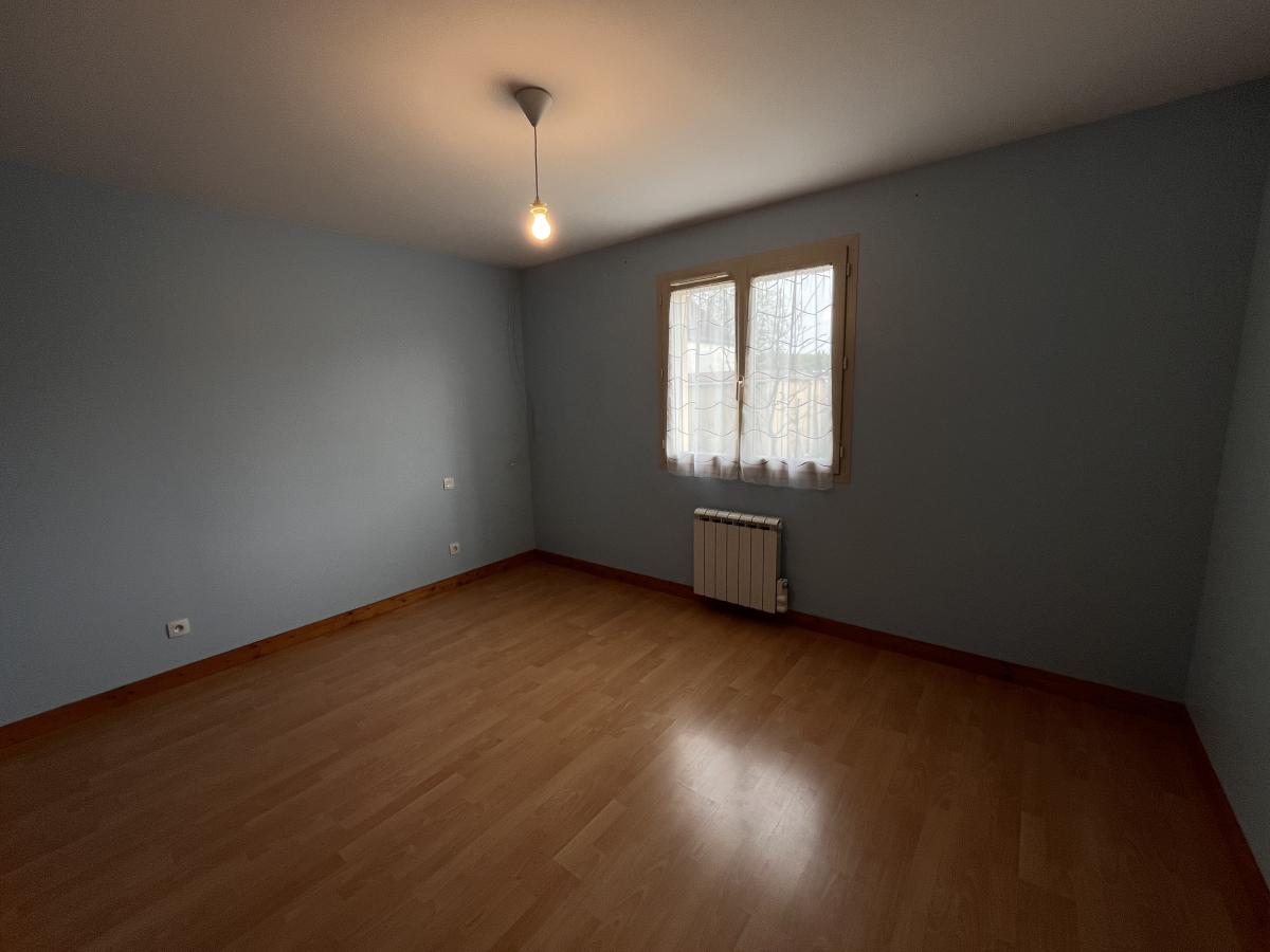 maison - 90 m² - Izeure