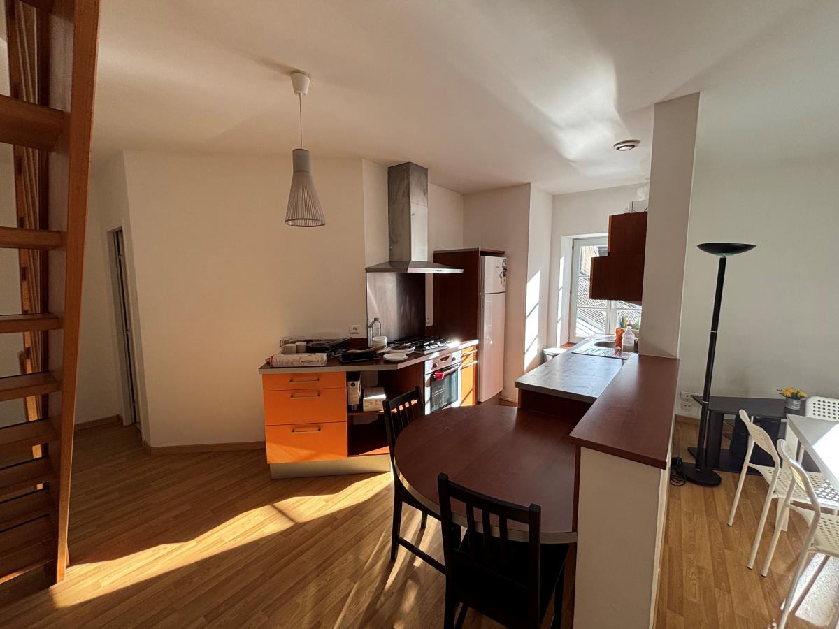 appartement - 72 m² - Dole