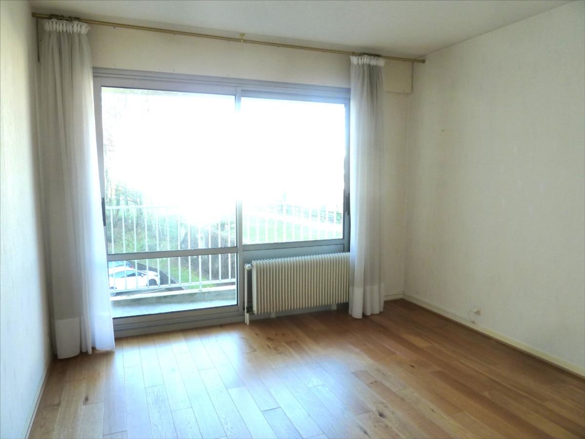 TALANT,  appartement TYPE IV