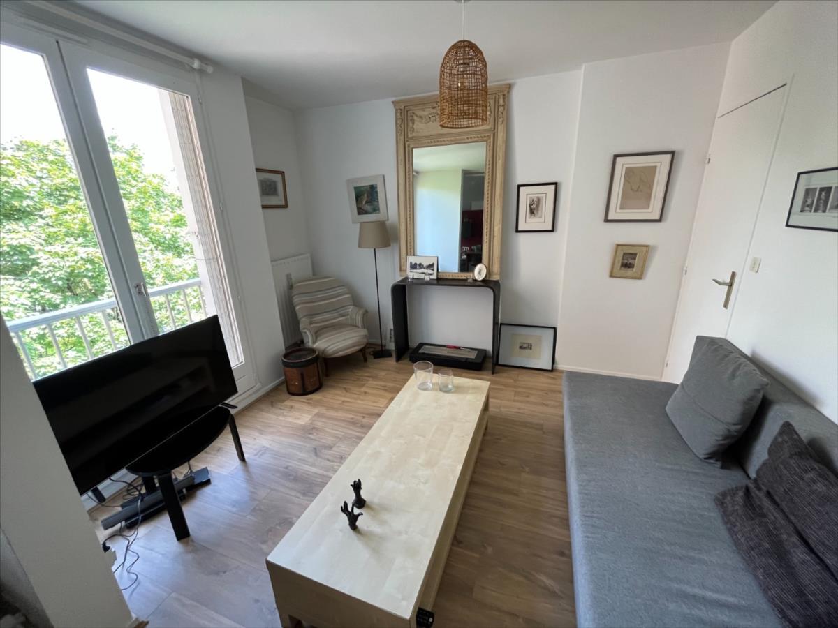 BEAUNE appart de 94m² ascenseur proche ttes commodités