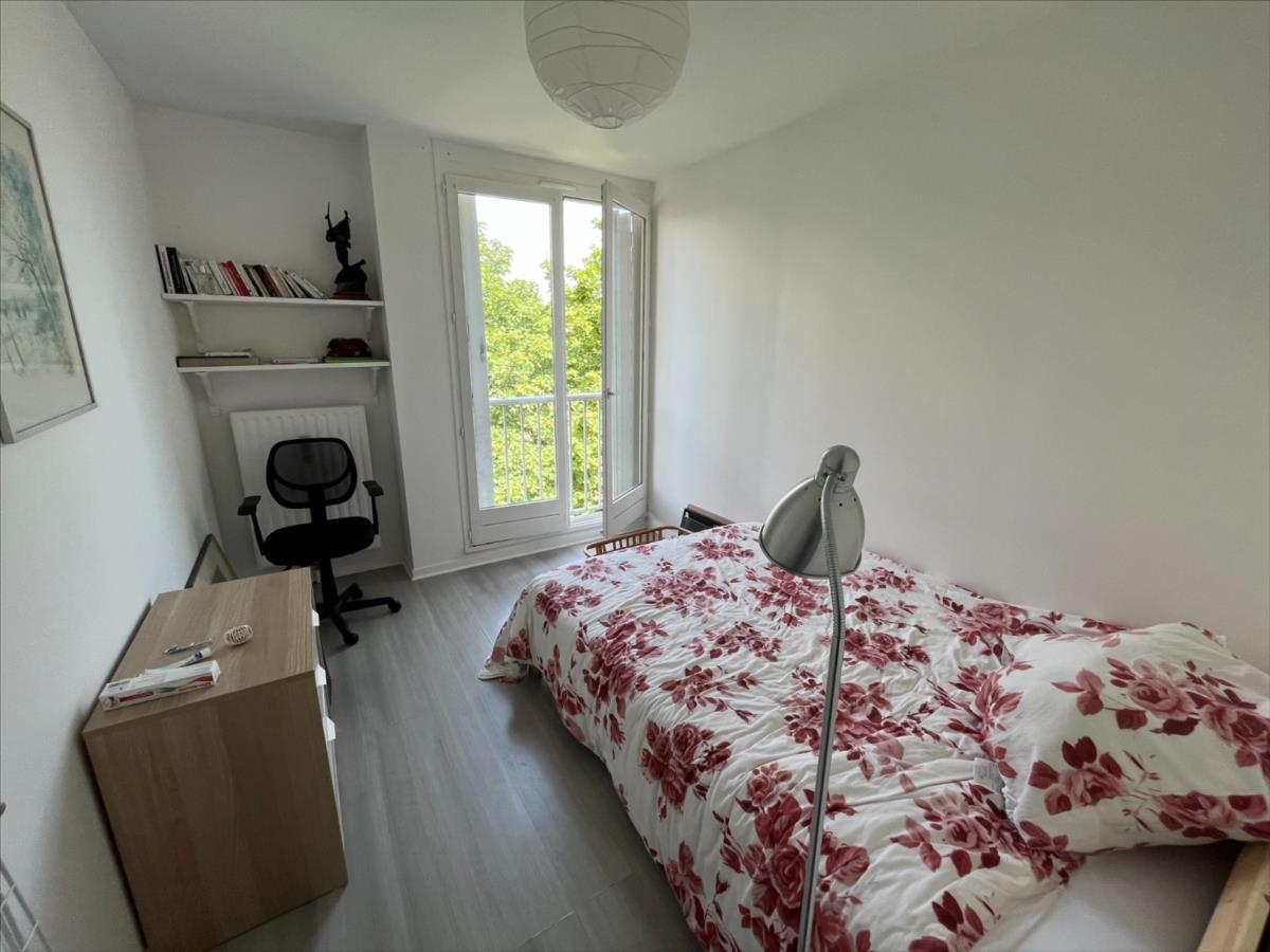 BEAUNE appart de 94m² ascenseur proche ttes commodités