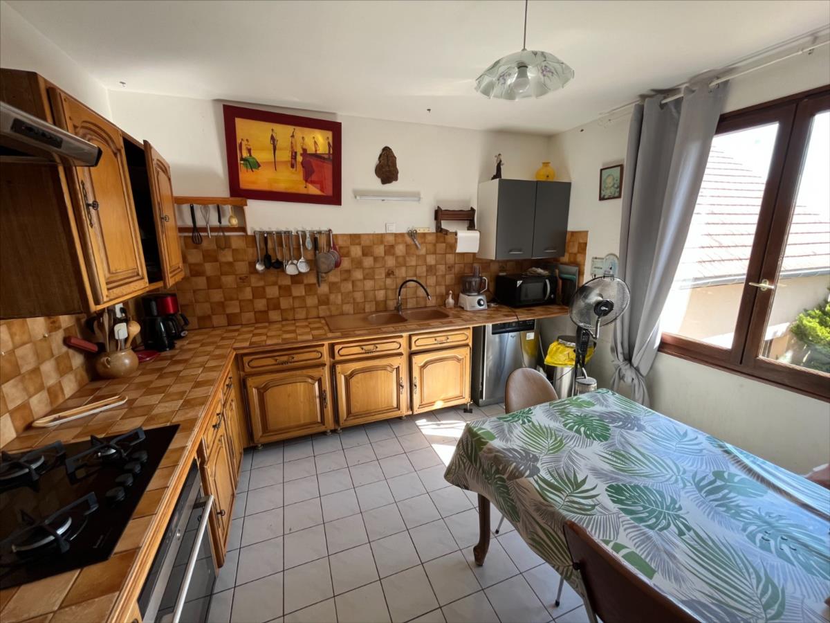 MELOISEY maison de 114 m² sur terrain de 1600 m²