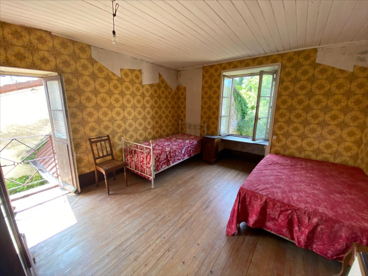 Maison Type 6 GRANCEY LE CHATEAU