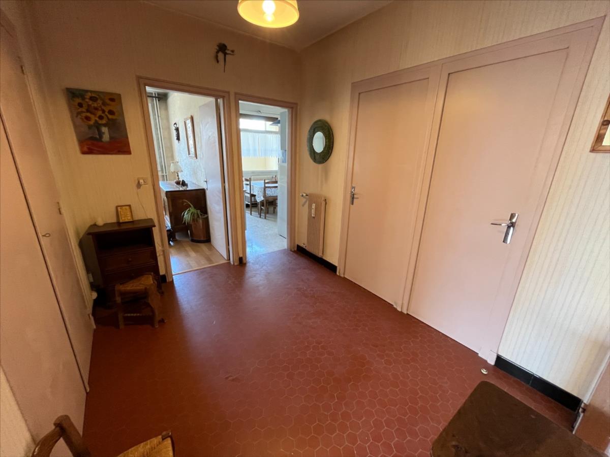 BEAUNE appart de 92 m² proche CV résidence avec ascenseur