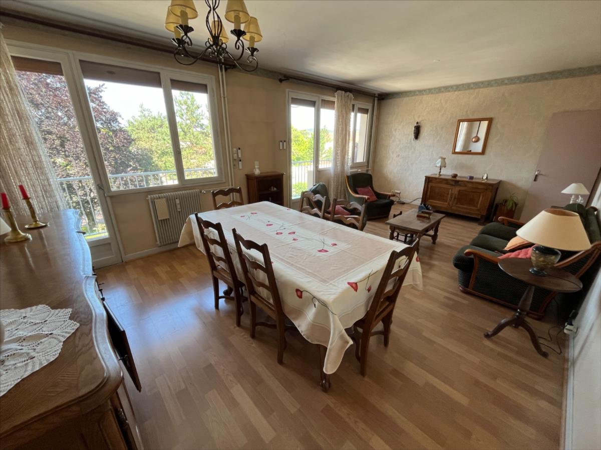 BEAUNE appart de 92 m² proche CV résidence avec ascenseur