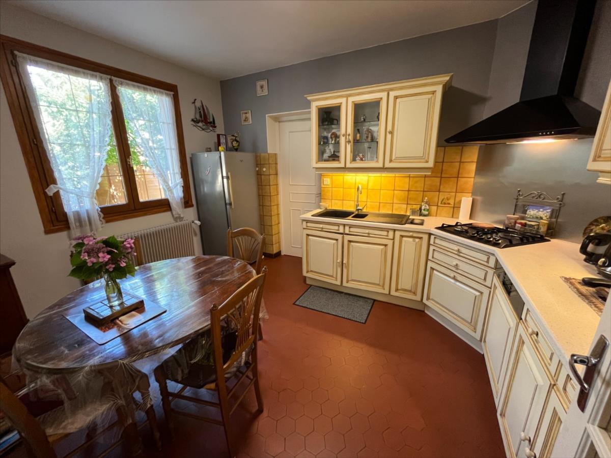 BEAUNE maison 130 m² hab possible 35 m² en + ter 1000 m²