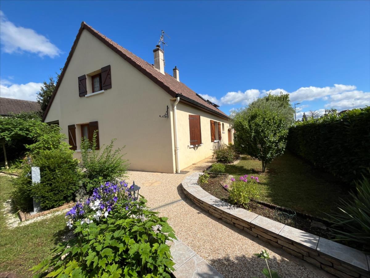 BEAUNE maison 130 m² hab possible 35 m² en + ter 1000 m²