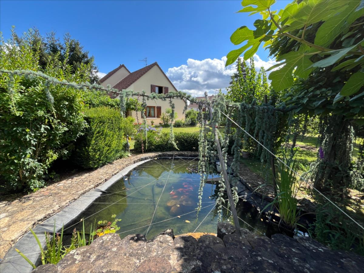 BEAUNE maison 130 m² hab possible 35 m² en + ter 1000 m²