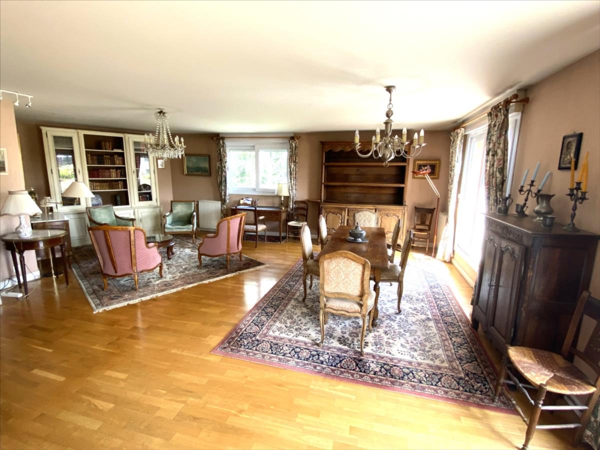 Appartement type 6 DIJON/TALANT