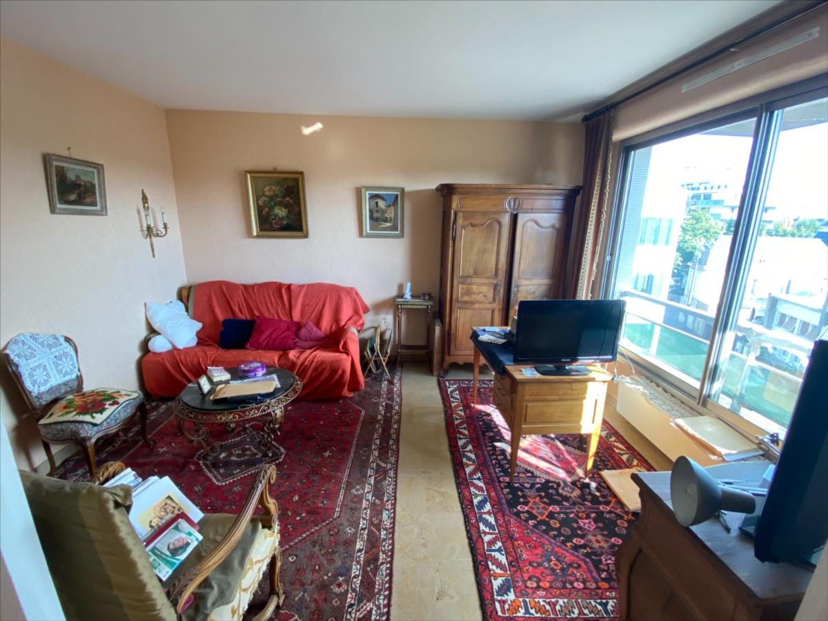 Appartement type 4 DIJON CARNOT