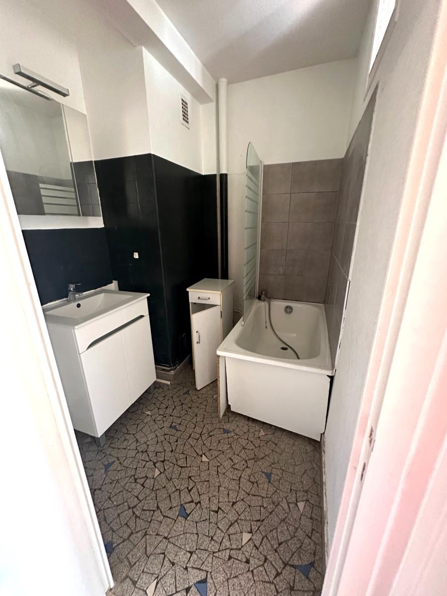 maison - 53.89 m² - Dijon