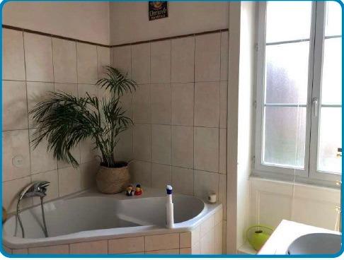 APPARTEMENT 100m² - 780 € CC