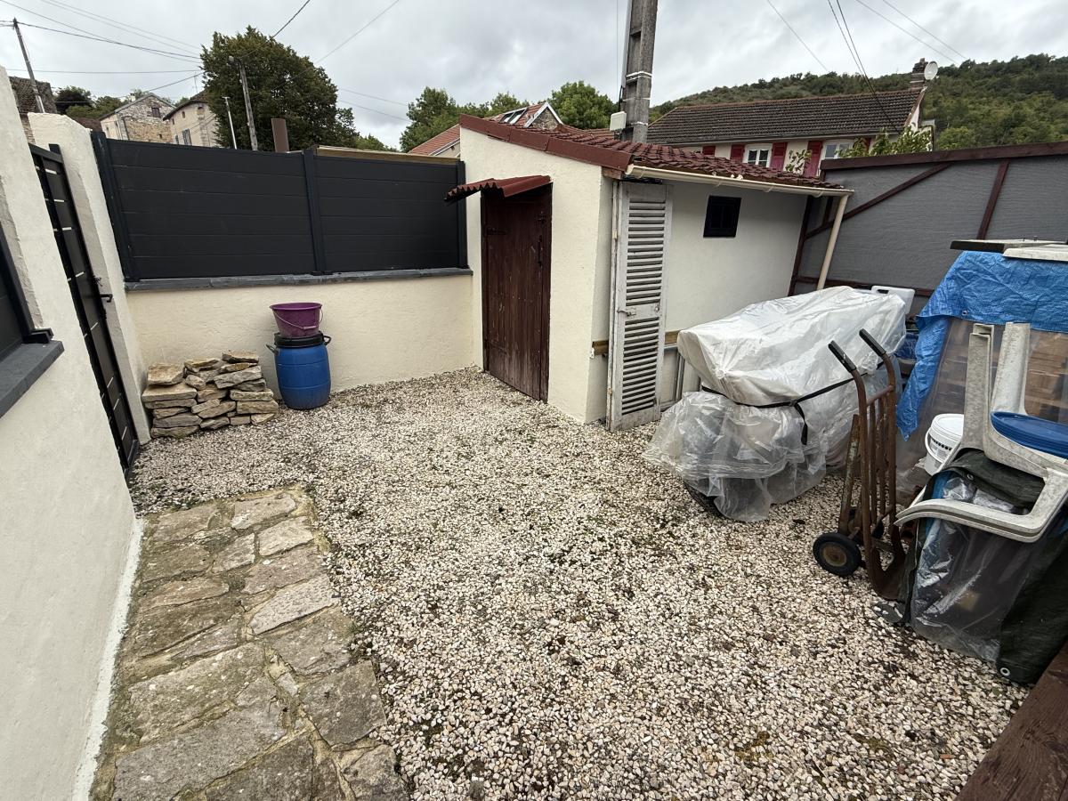 maison - 85 m² - Mâlain