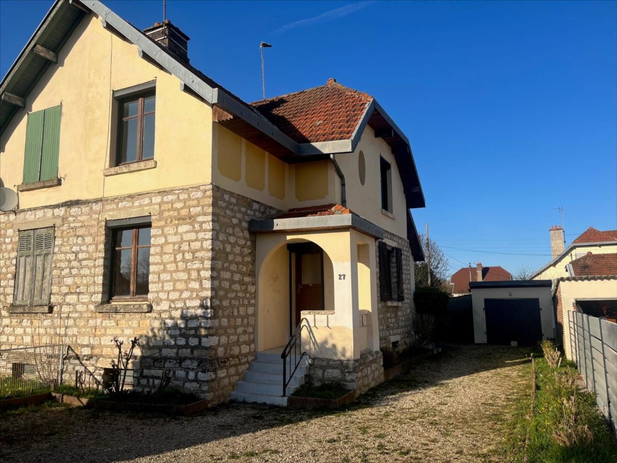 Maison - 4 pièces