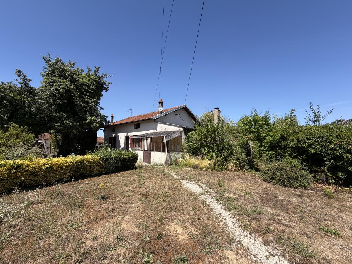 maison - 105 m² - Chambeire