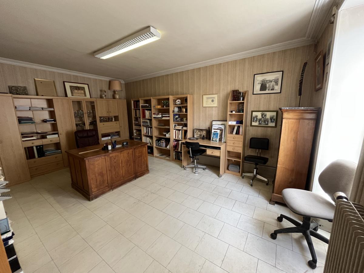 maison - 870 m² - Beaune