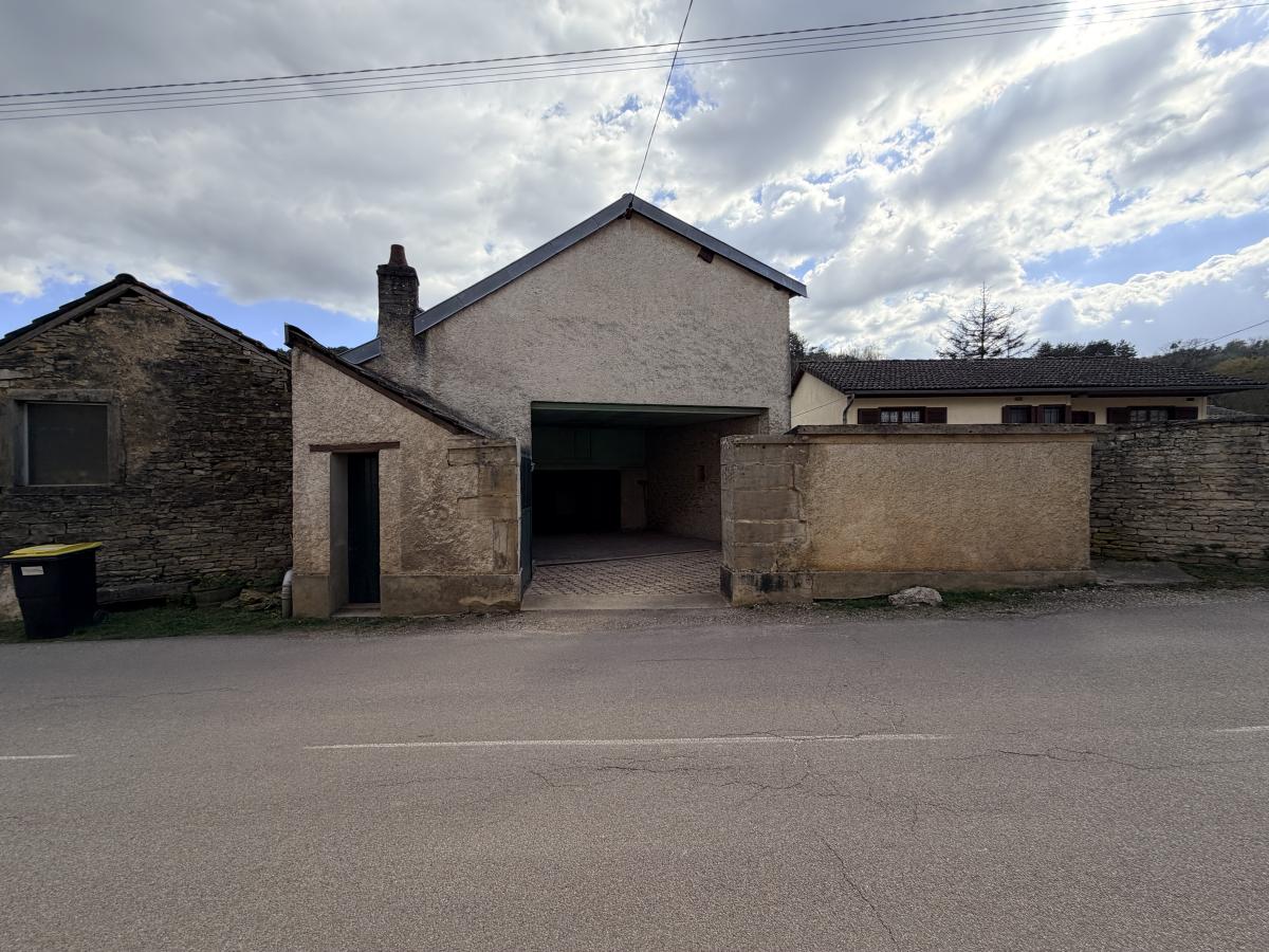 maison - 94.14 m² - Arcenant