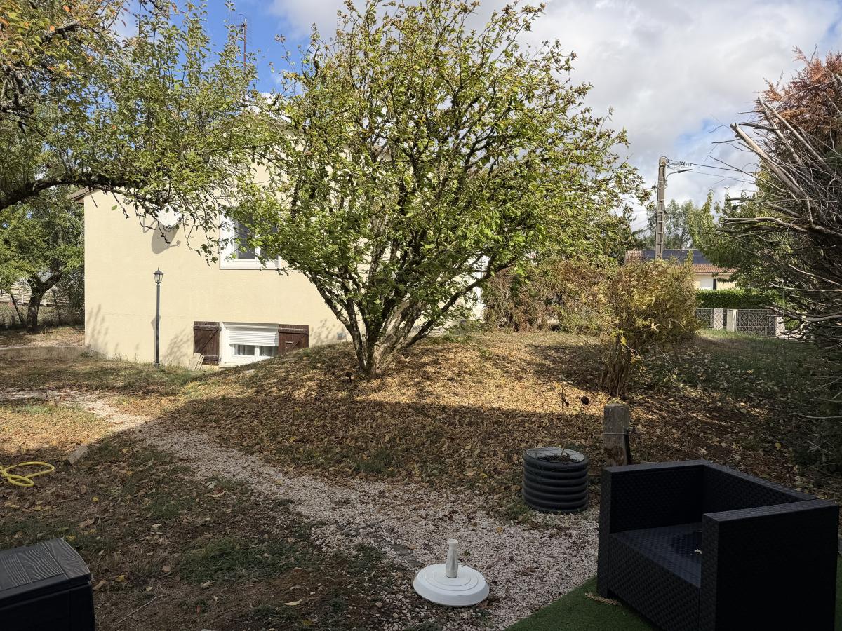 maison - 90 m² - Izeure