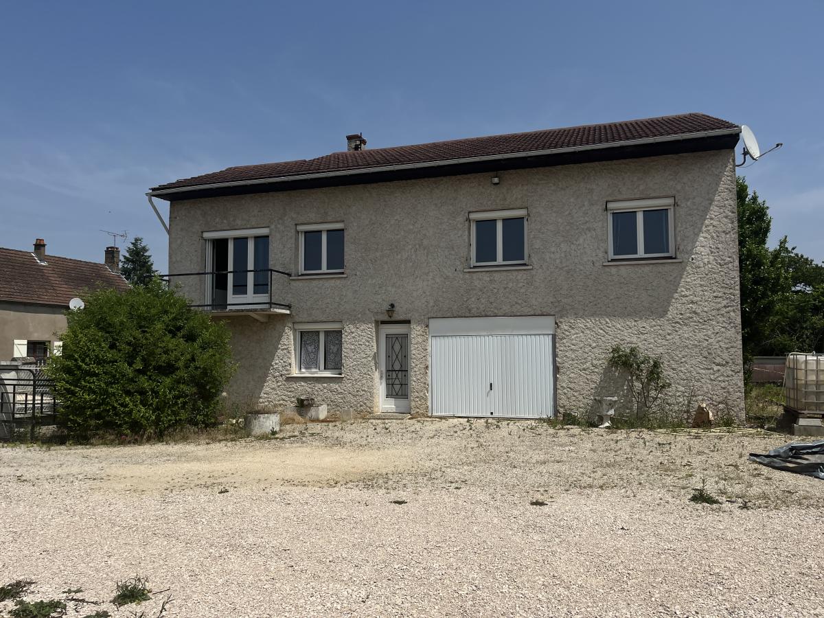 maison - 110 m² - Beire-le-Fort