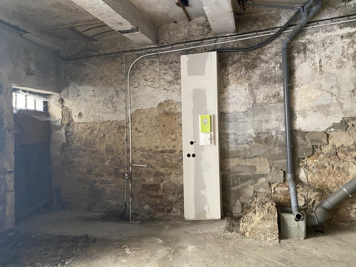 garage - 50 m² - Dole