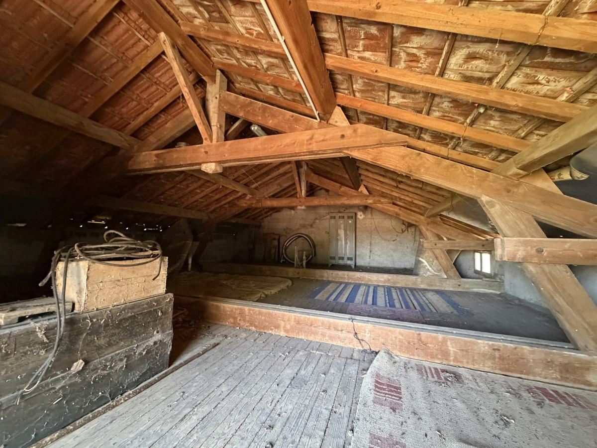 maison - 105 m² - Chambeire