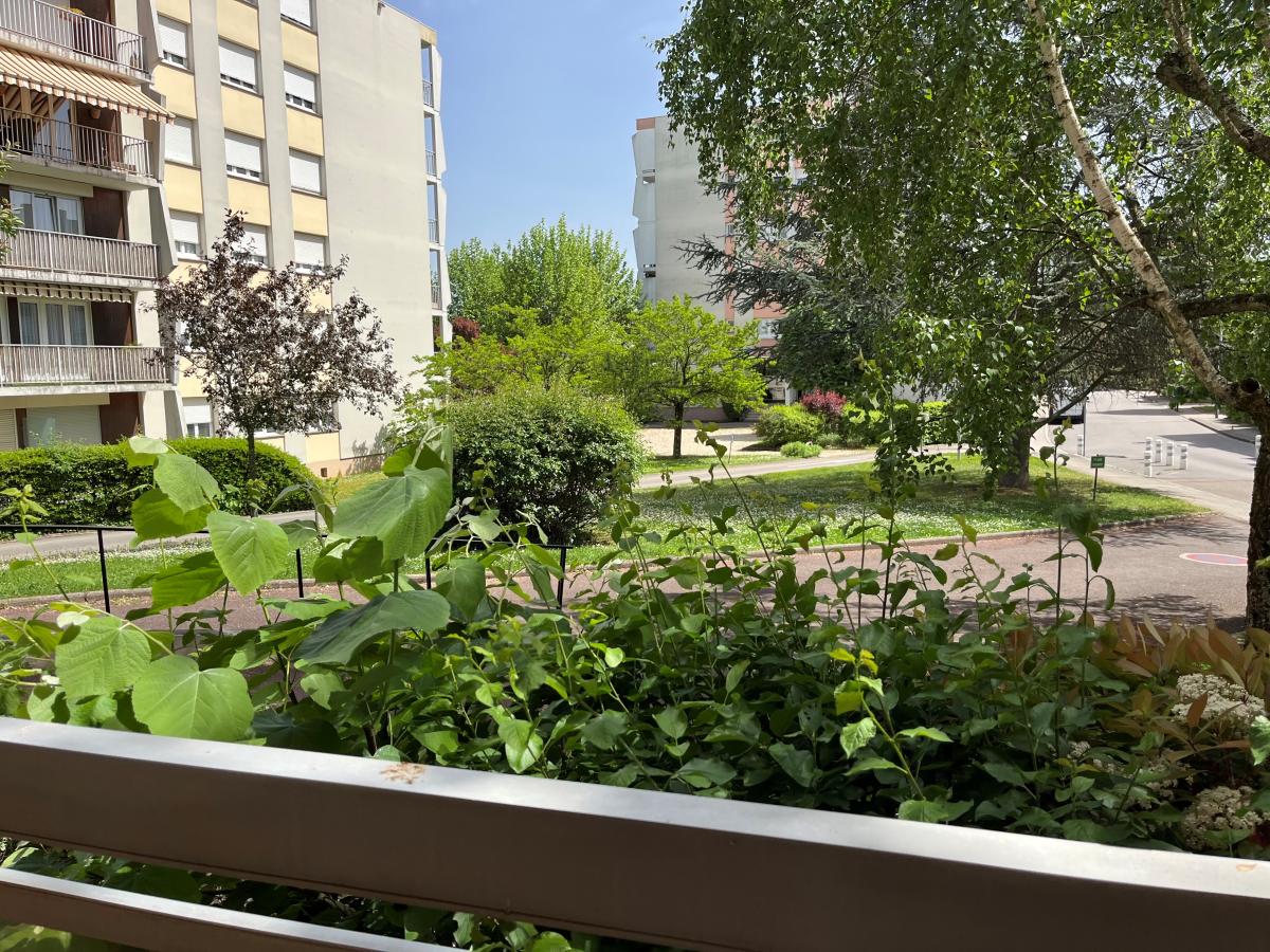 appartement - 87.16 m² - Fontaine-lès-Dijon
