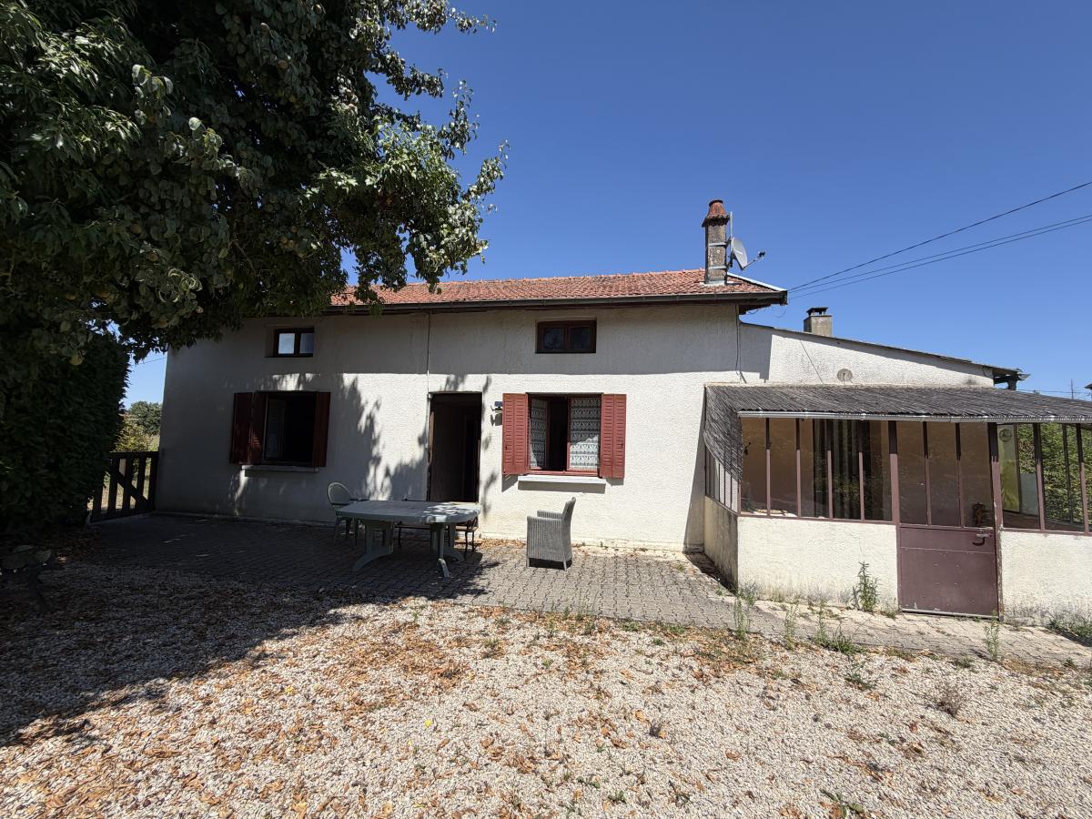 maison - 105 m² - Chambeire