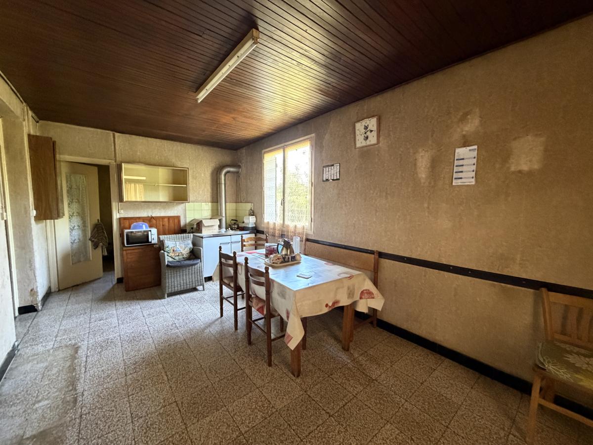 maison - 105 m² - Chambeire