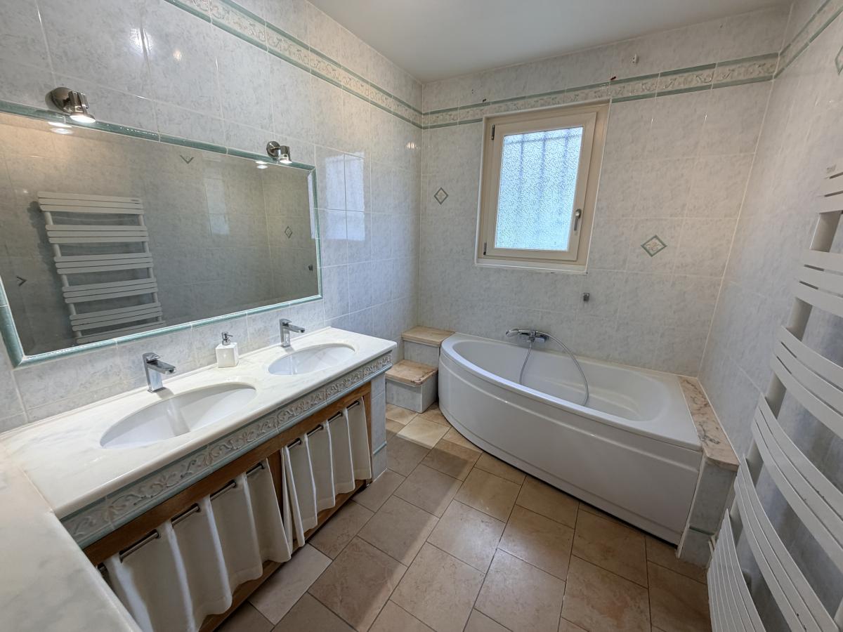maison - 158 m² - Villers-la-Faye