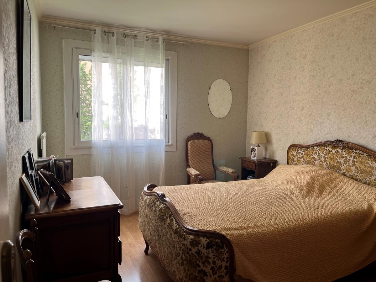 appartement - 77.93 m² - Dijon