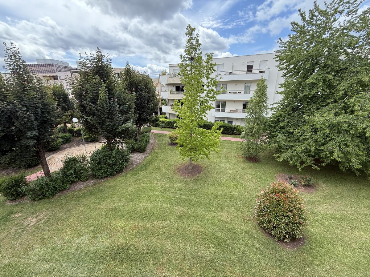 appartement - 80.59 m² - Dijon