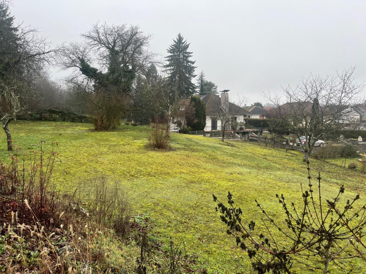 terrain - 1552 m² - Dole