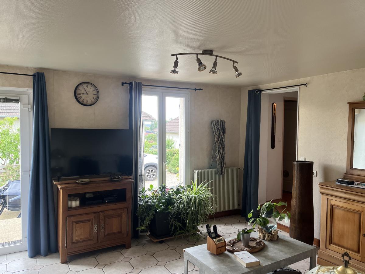 maison - 67 m² - Dole