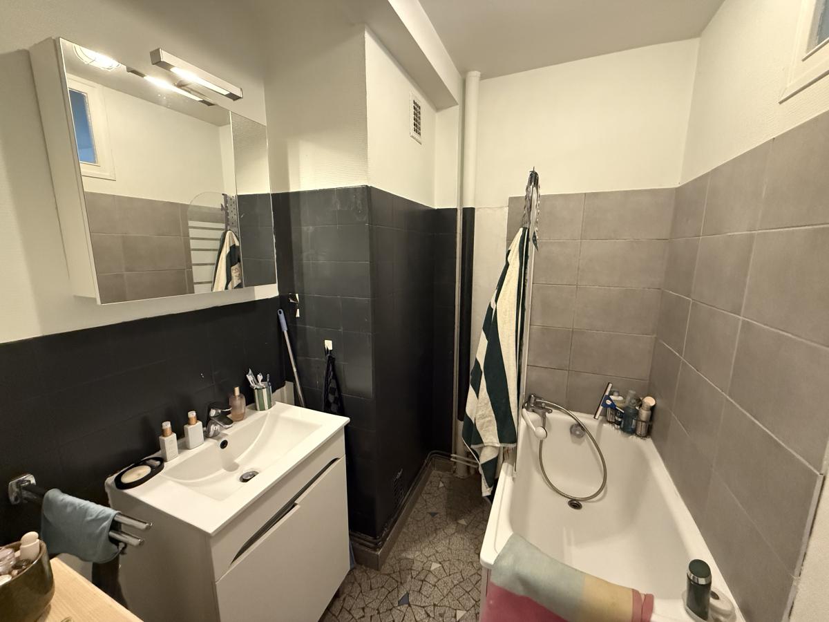 appartement - 53.89 m² - Dijon