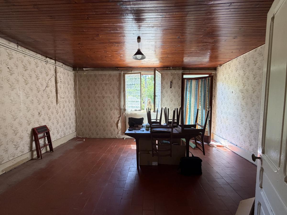 maison - 105 m² - Chambeire
