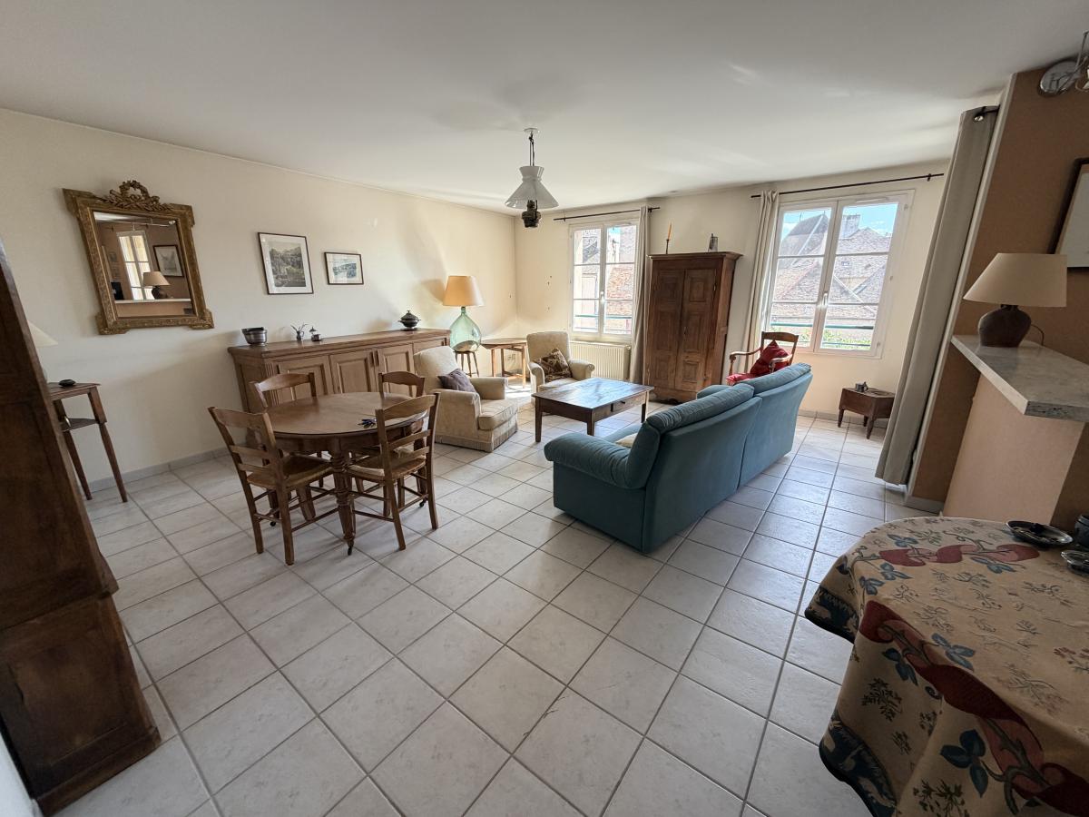 appartement - 90.22 m² - Beaune