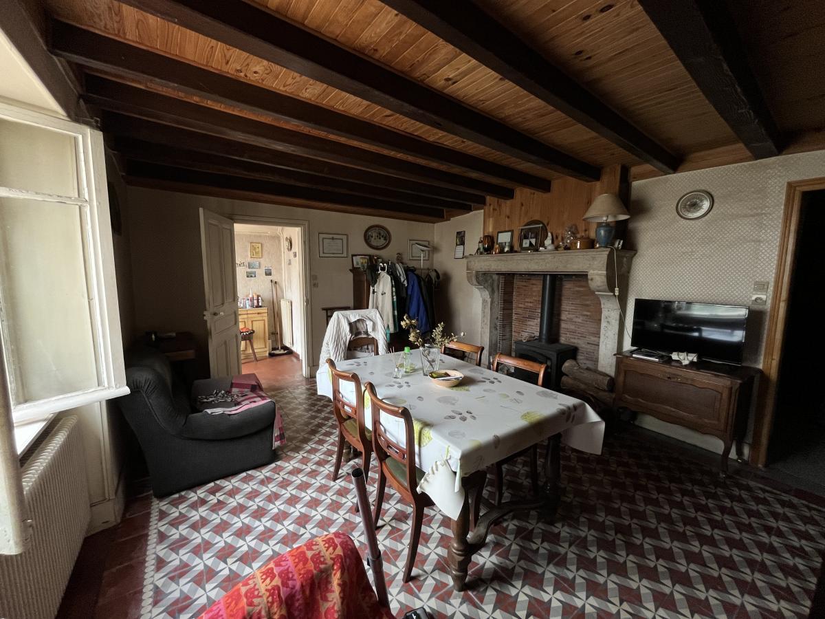 maison - 107 m² - Perrigny-sur-l'Ognon