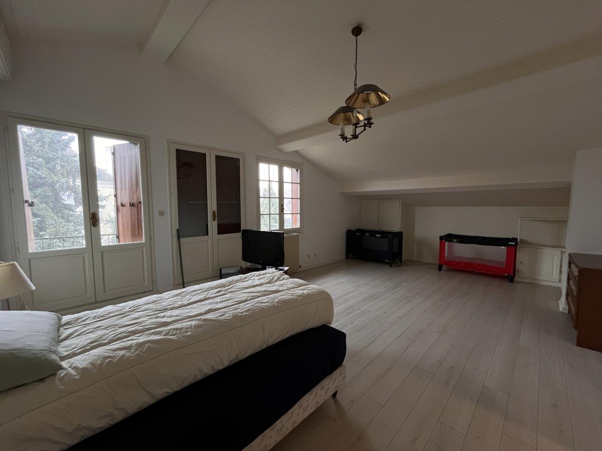 maison - 170 m² - Genlis