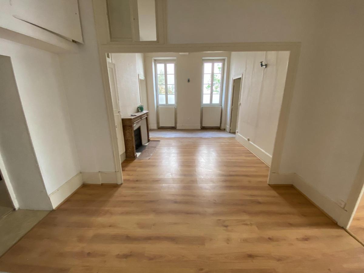 appartement - 77.27 m² - Dijon