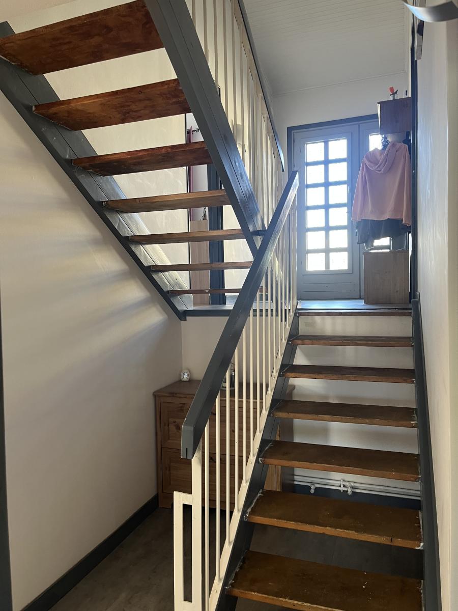 maison - 95 m² - Dole