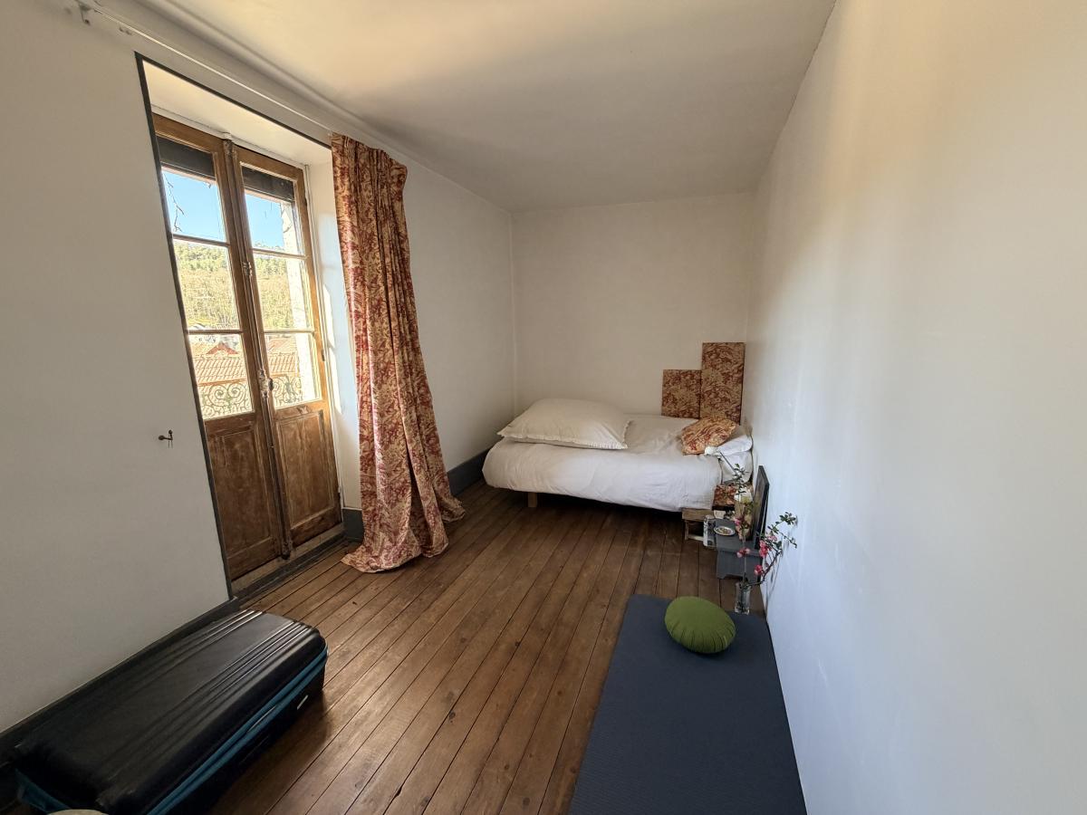 maison - 231.92 m² - Arcenant