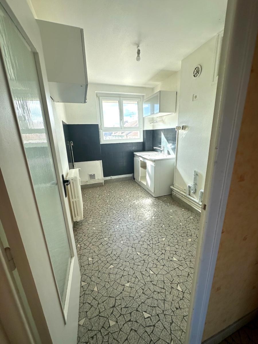 maison - 53.89 m² - Dijon
