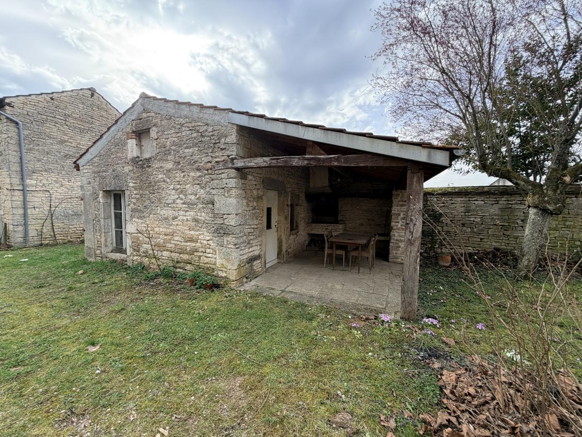 maison - 176 m² - Tailly