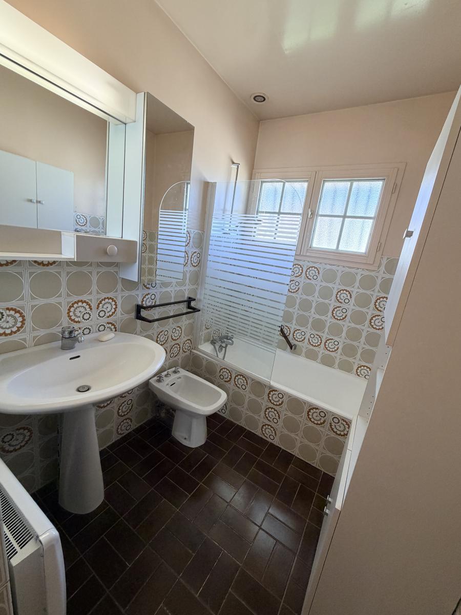 maison - 106.88 m² - Fixin