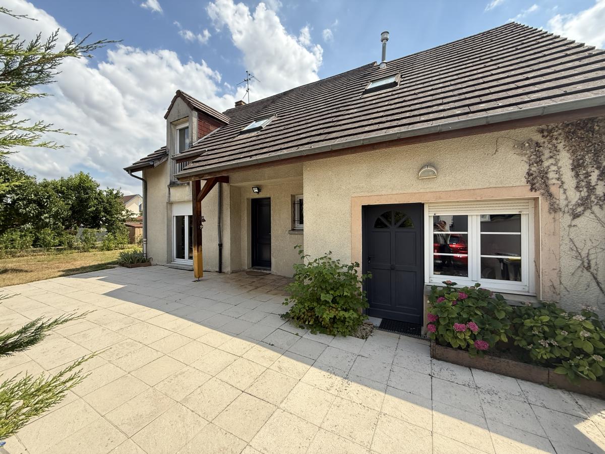 maison - 145.65 m² - Dijon